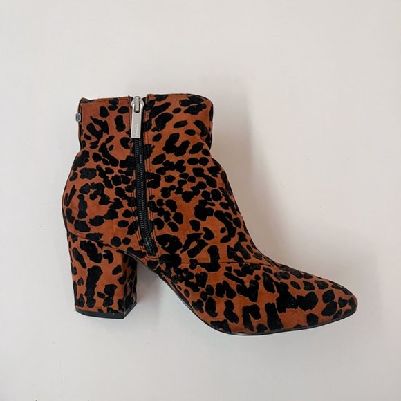 Leopard Print Ankle Boots - 39/8.5-9 - Picture 2 of 3